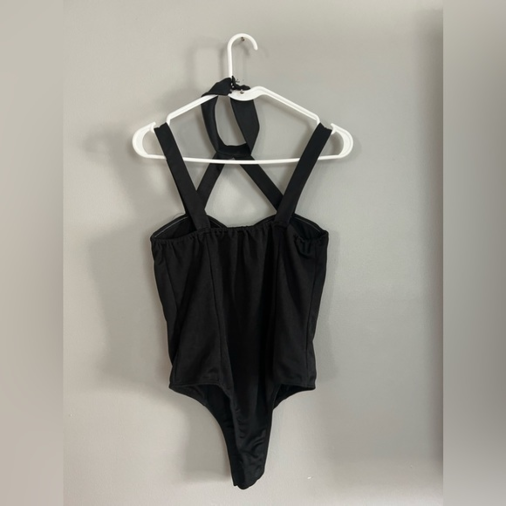 Fashionnova bodysuit